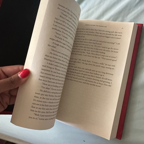 Home Is Where the Bodies Are Book by Jeneva Rose - Picture 2 of 3